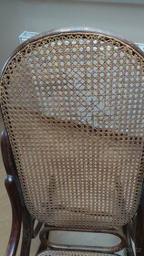 Proutěné houpací křeslo - 4