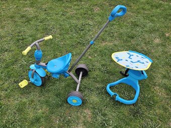 Dětská šlapací tříkolka s tyčí, věk cca. 1-4 roky - 4