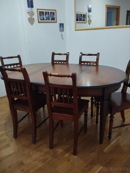 Dřevěný jídelní stůl + 6 židlí(rozkládací) - 4
