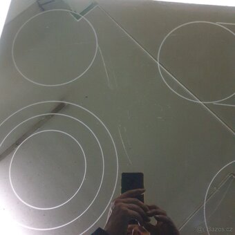 Sklokermicka varná deska - 4