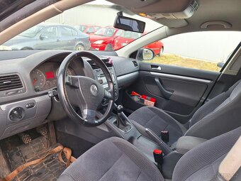 Volkswagen Golf 5 combi 1.6i - 4