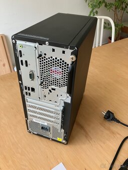 Lenovo Thinkcentre M75t Gen 2 - 4