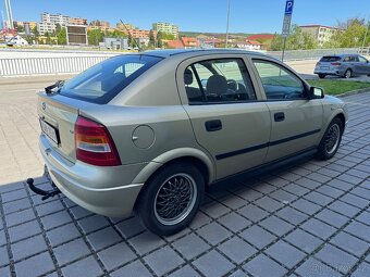 Opel Astra 1.6i 74kw - 4