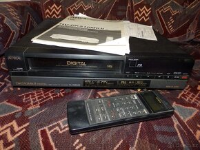 videorekordéry AIWA a JVC - 4