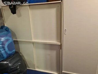 Stará ložnice skříň, noční stolky - 4