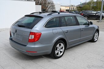 Škoda Superb 2.0TDI 103KW Ambition 5/2012 - 4