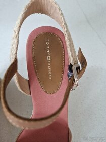 Nové letní sandály Tommy Hilfiger, 41 - 4