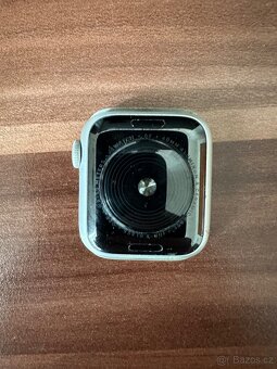 Apple Watch SE 40mm - 4