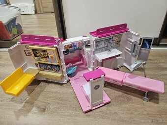 Barbie sanitka - 4