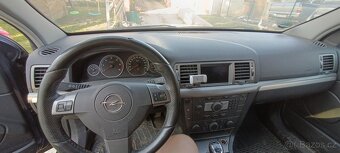 Opel Vectra C - 4