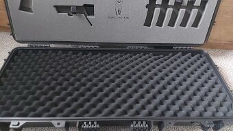 Customizovaný pevný airsoftový kufřík - 4