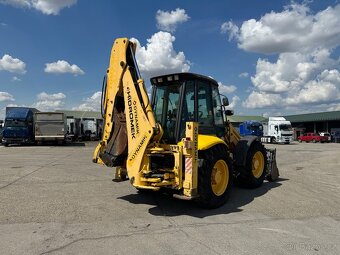 HIDROMEK traktorbager 4x4 2007 VIN 032 - 4