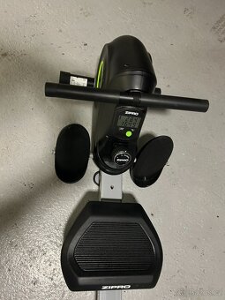 Veslovací trenažér - 4