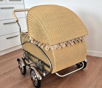 Prodám starožitný kočárek pro děti, 8 perák Liberta - 4