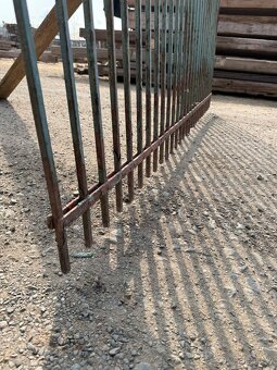 Železný plot 9 - 4