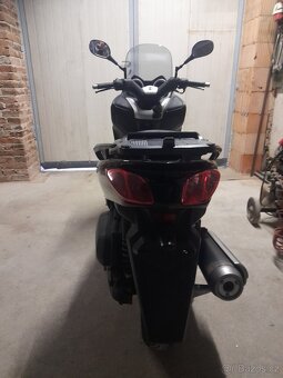 Yamaha X max 125  r.v.2010 - 4