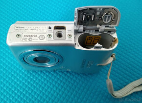 Digitální fotoaparát Nikon Coolpix L11 6.0 MP - 4