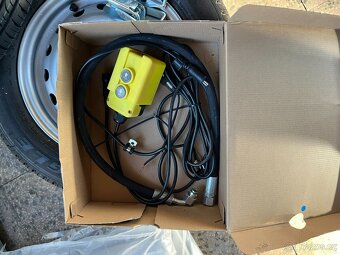 Elektrohydraulické čerpadlo 12V, 200 bar, s nádrží 8 lt - 4
