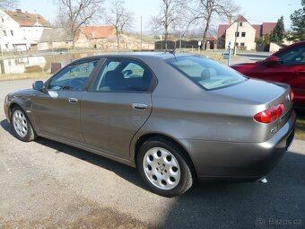 Alfa Romeo 166 2.4 JTDm Distinctive 129kW - 4