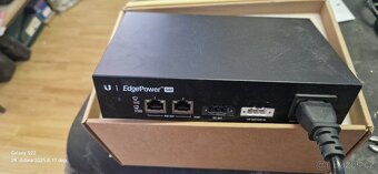 Ubiquiti edgepower 54v záložní zdroj - 4