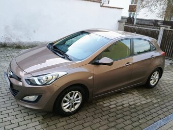 i30 HB, 1.4 Benzin - 4