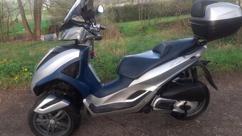 Piaggio MP3 Yourban 300 - 4