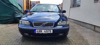 Volvo V70 - 4