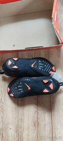 Prodám nové boty Nike vel.6 - 4