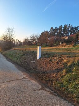 Prodej stavebních pozemků v rekreační oblasti - Pyšely - 4