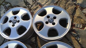 prodám originál al kola 15 4x100 na OPEL - 4