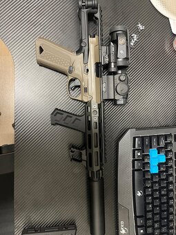 Předpažbí m-lock na airsoft zbraň - 4