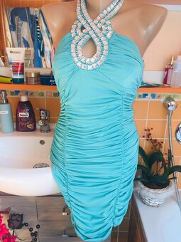 spolecenske#tyrkysove# hostnasvatbe#bodycon#krajkove #odhale - 4