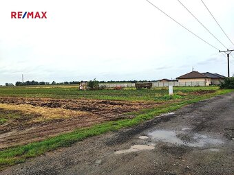 Pozemek Kupařovice 1251 m² - 4