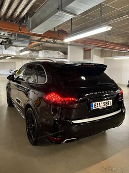 Porsche Cayenne 958 Platinum Edition - 4