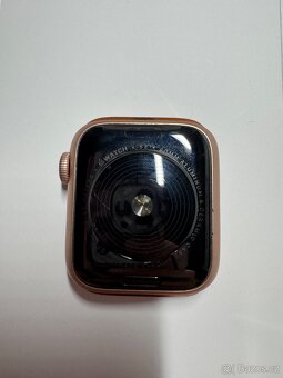 Apple Watch SE (GPS) Gold alu Pink - 4