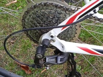 Prodej horského kola SPECIALIZED - 4