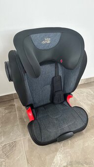 Prodám dětské autosedačky Römer Kidfix XP - 4