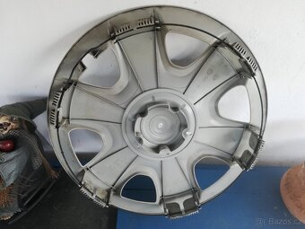ORIG. POKLICE ŠKODA 15", JEN 1 KS, OR. Č. 5J0601147C MHB - 4