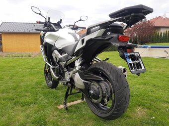 Honda VFR 800X Crossrunner - 4