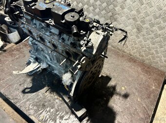 Peugeot 3008 II motor 1.6 BlueHDi BH01 - 4