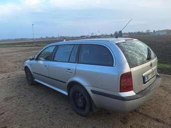 Škoda Octavia combi 1.9 tdi - 4