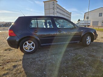 VW Golf 4, 1.4i,75ps,rok 2002,nová STK, najeto 180tis km. - 4