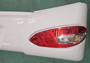 Prodám zadní nárazník na obytné vozidlo Fiat XGO - 4