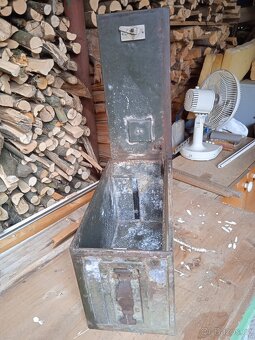 Vojenská kovová bedna - 4