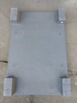 Plastová paleta - 4