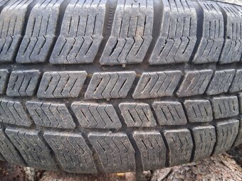 Pneu 165/70 R14 - 4