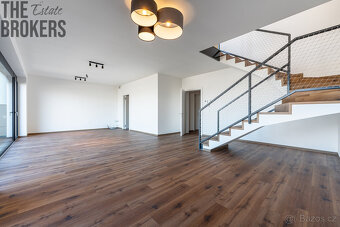 Prodej nízkoenergetického rodinného  domu 141 m², pozemek 35 - 4