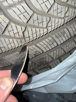Zimní pneu Pirelli P Zero Winter 245/45 R19'' 102H M+S 2 - 4