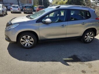 Peugeot 2008 PureTech - 4