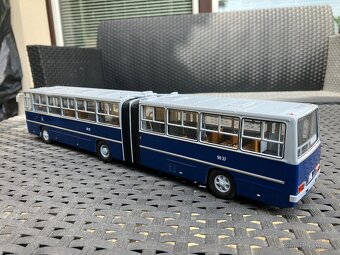 Ikarus 280 BKV Budapešť 1:43 Premium Classixxs - 4